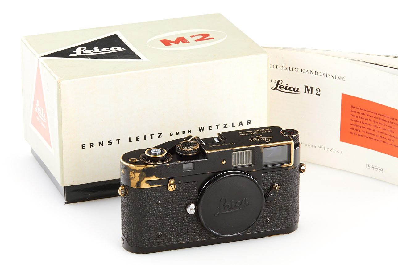 Leica M2 black paint