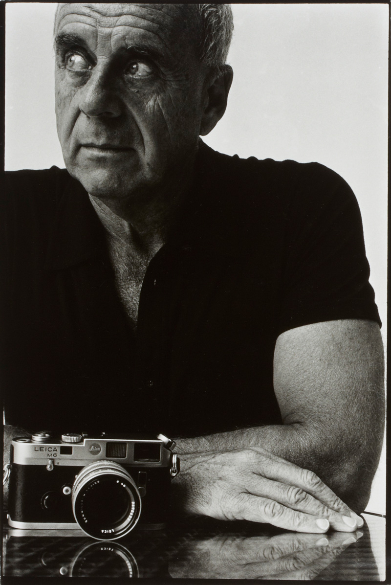 Ralph Gibson with his Leica M6,  Michael Agel (* 1970)
