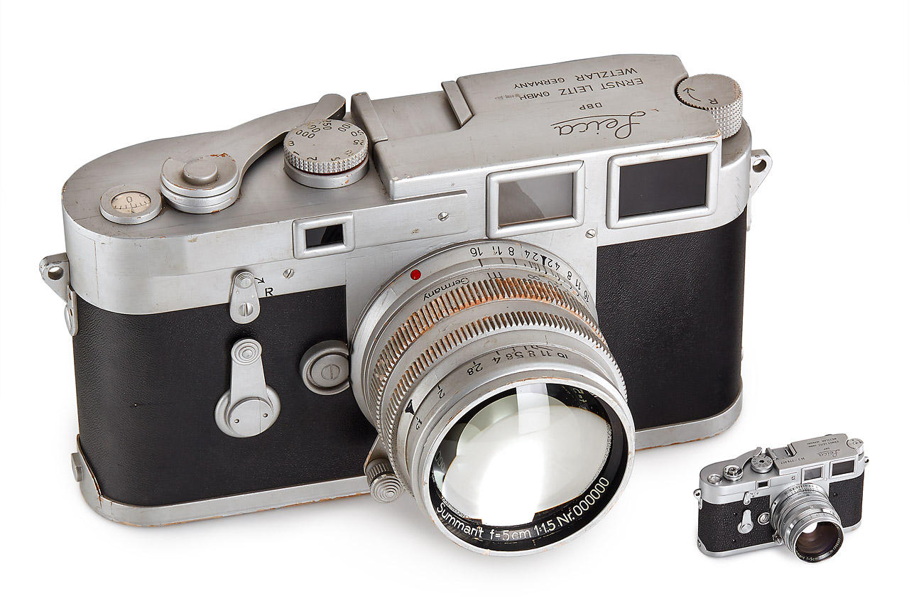 Leica M3 Giant Display Model *