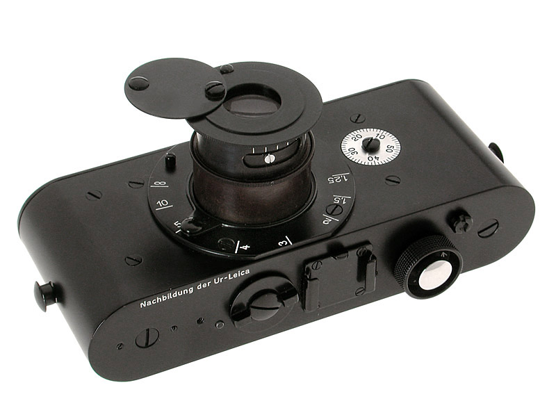 UR-LEICA  Dummy UR-LEICA  Dummy