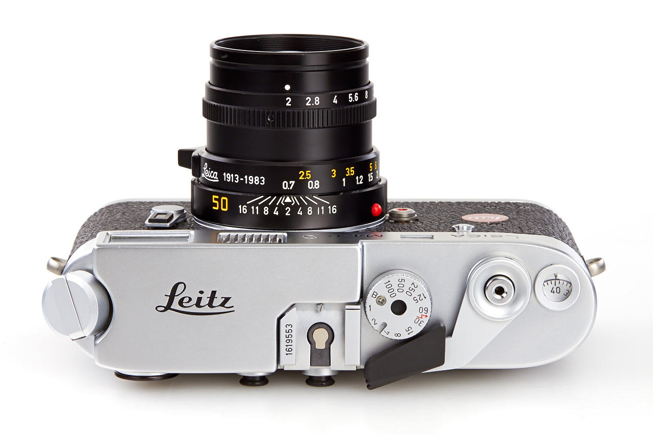 Leica M4 シルバー Quick Look: The Leica M4 — SILAS CHU