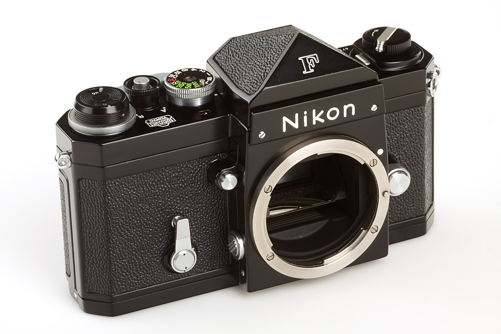 Nikon F Eyelevel Schwarz