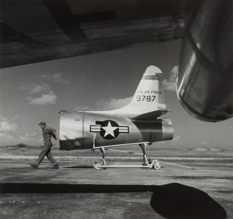 American Airbase Okinawa, Werner Bischof (1916-1954)