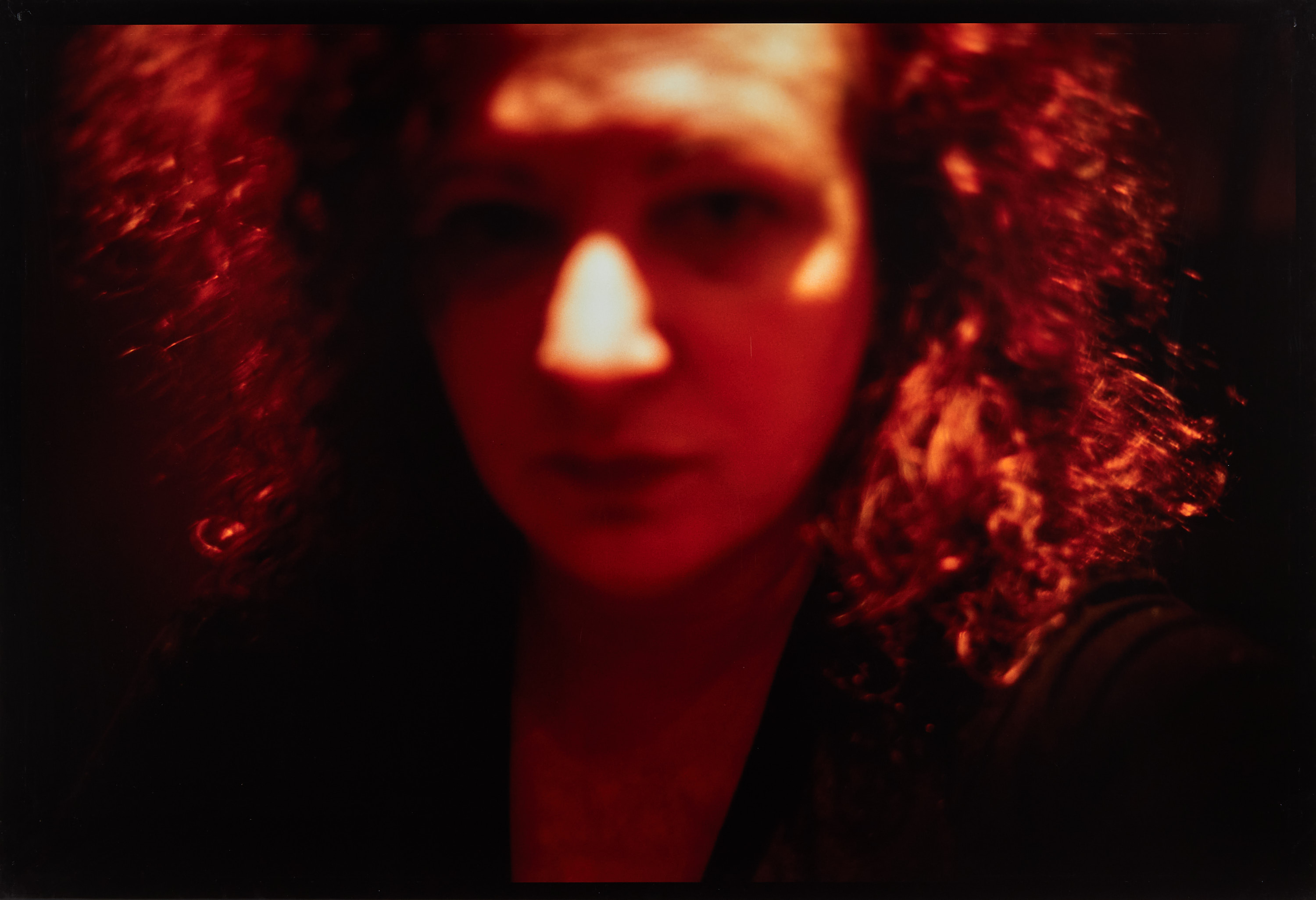 NAN GOLDIN (*1953) - Red self-portrait, Zurich 2000