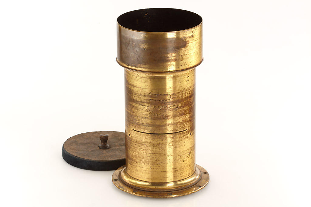 Voigtländer Petzval Lens