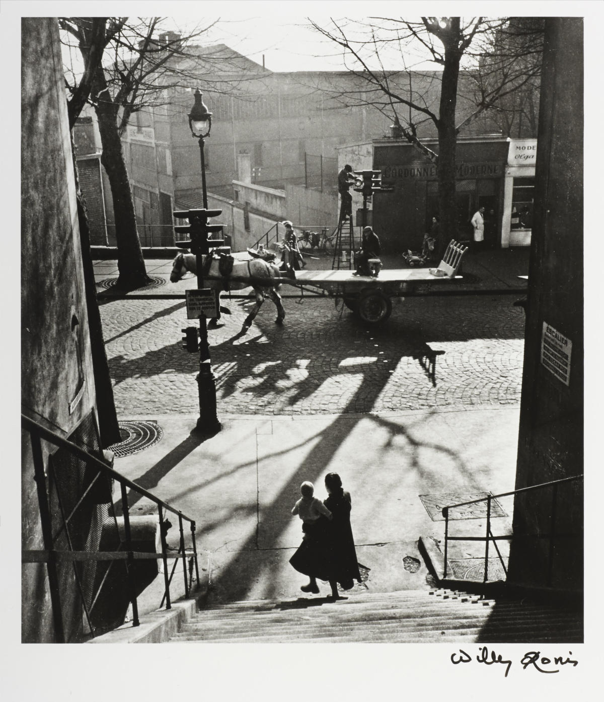 WILLY RONIS (1910–2009) ‘La rue Simon Bolivar’, Paris 1949