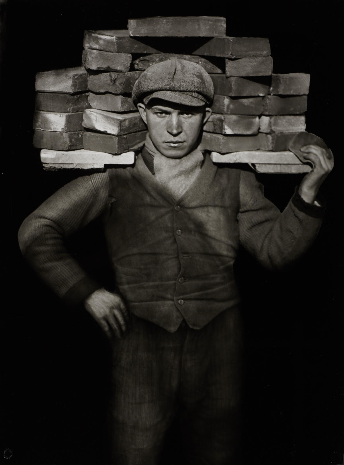 AUGUST SANDER (1876–1964) Handlanger (Bricklayer), Cologne c. 1928