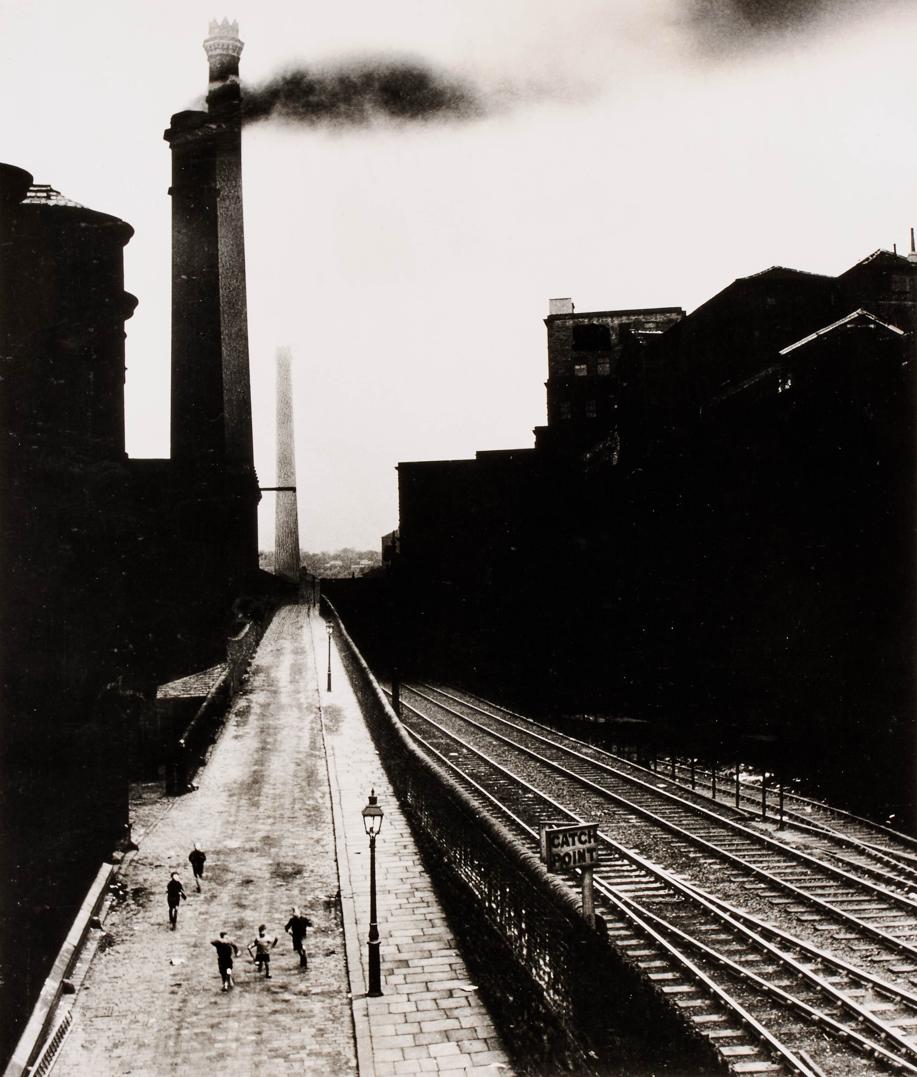 BILL BRANDT (1904–1983) - Catch Point, Halifax London 1936*
