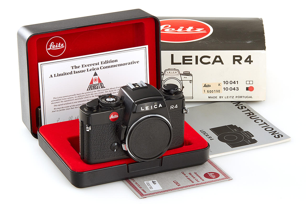 R4 black 'Everest 1982' *