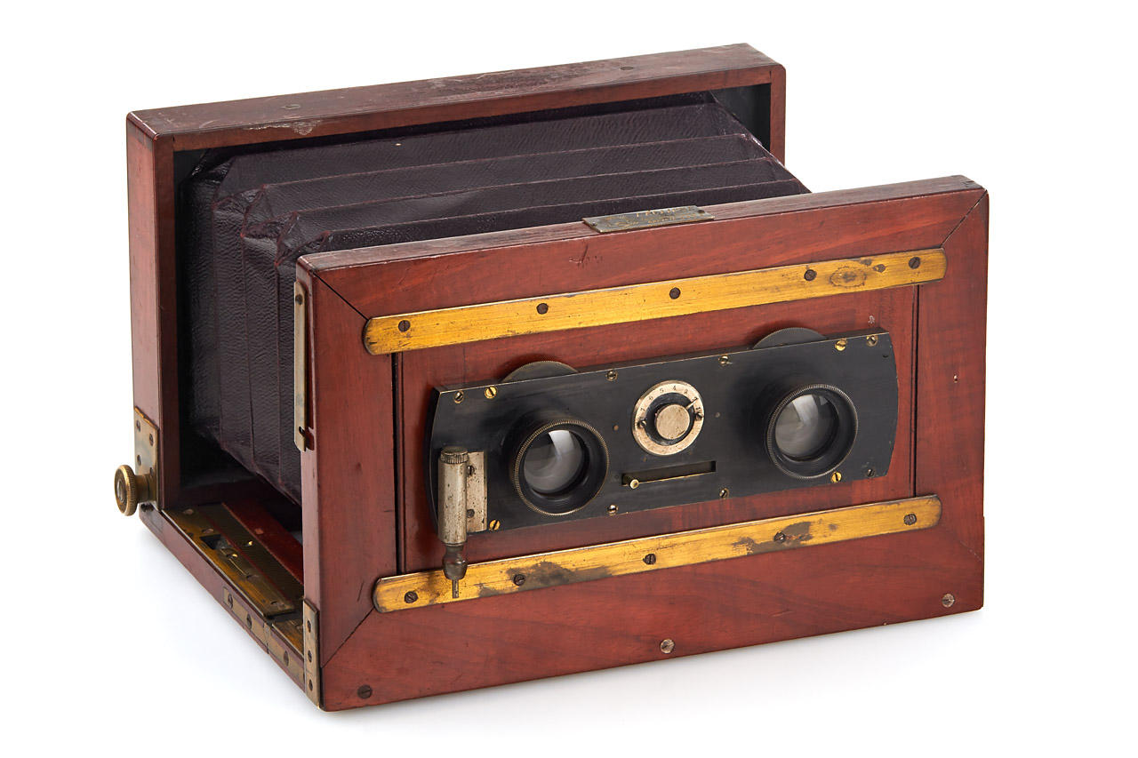 L' Eclipse Stereo Camera