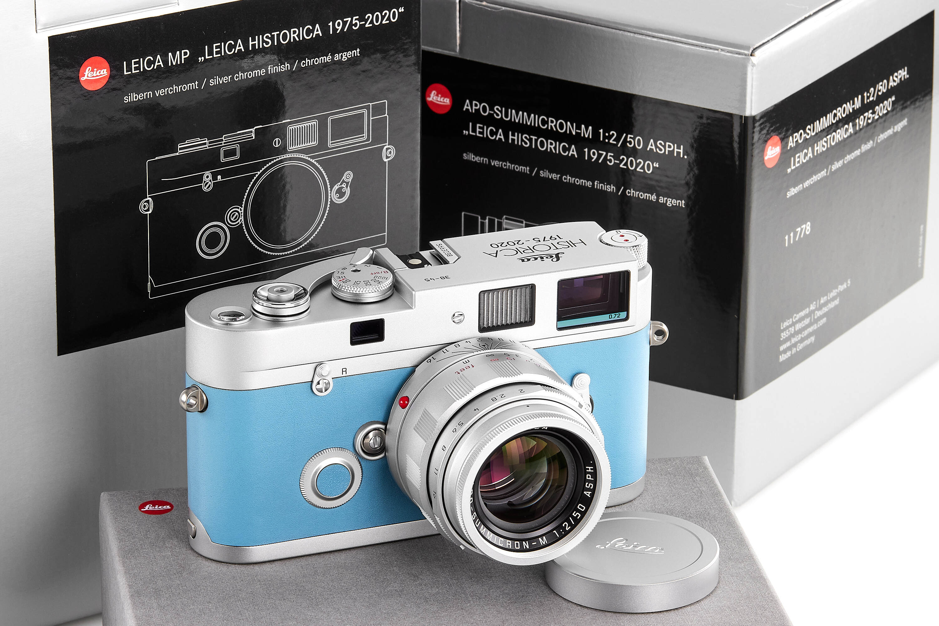 Leica MP 'Leica Historica 1975-2020' outfit *