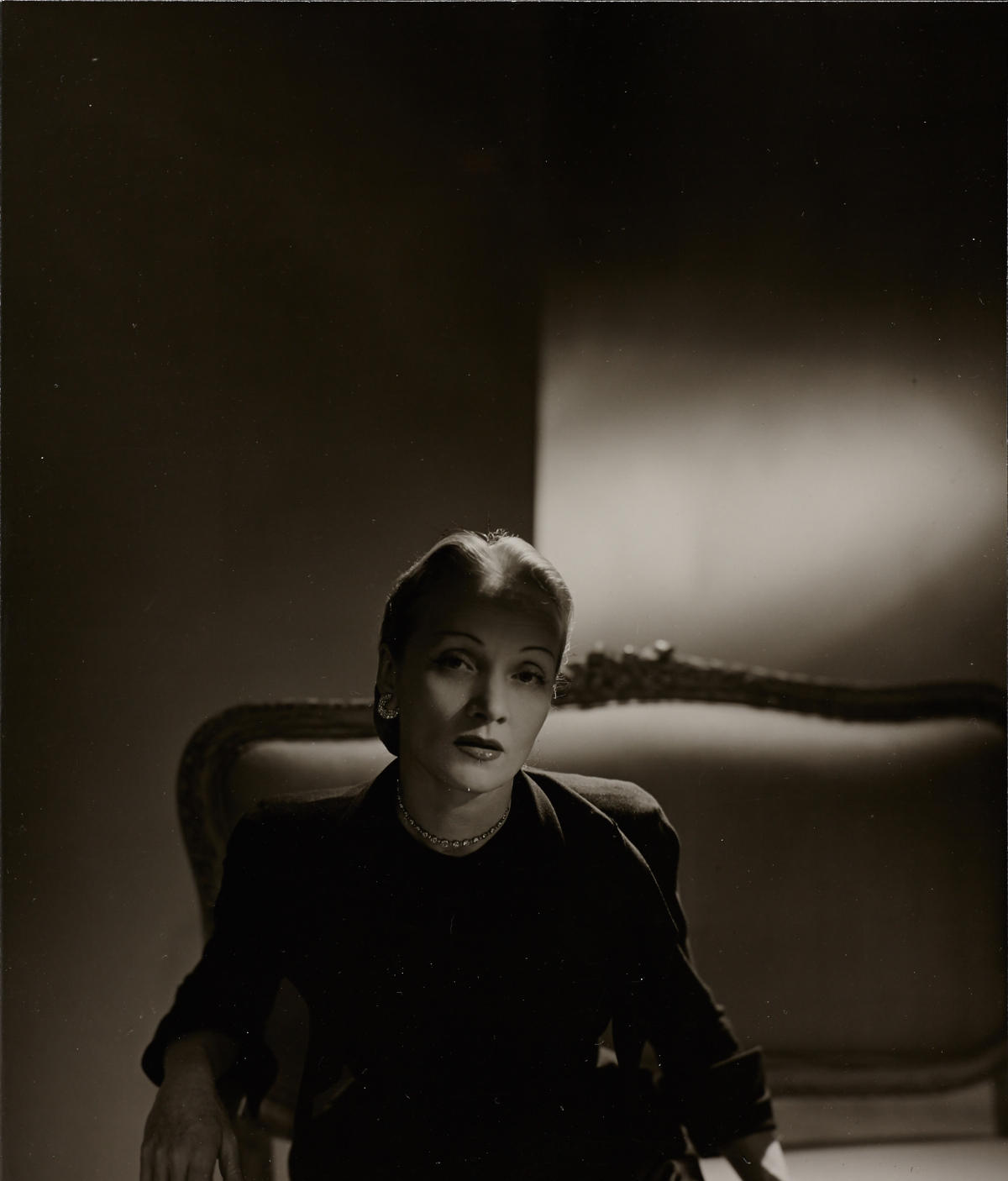 HORST P. HORST (1906–1999) Marlene Dietrich, 1947 HORST P. HORST (1906–1999) Marlene Dietrich, 1947