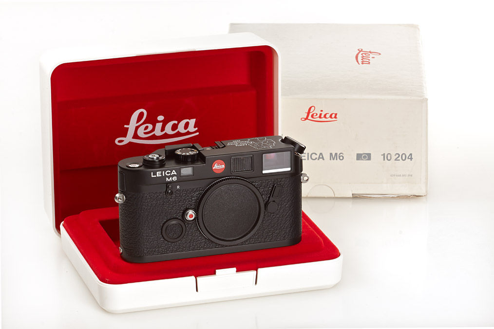 M6 black Partner-Aktion 10404