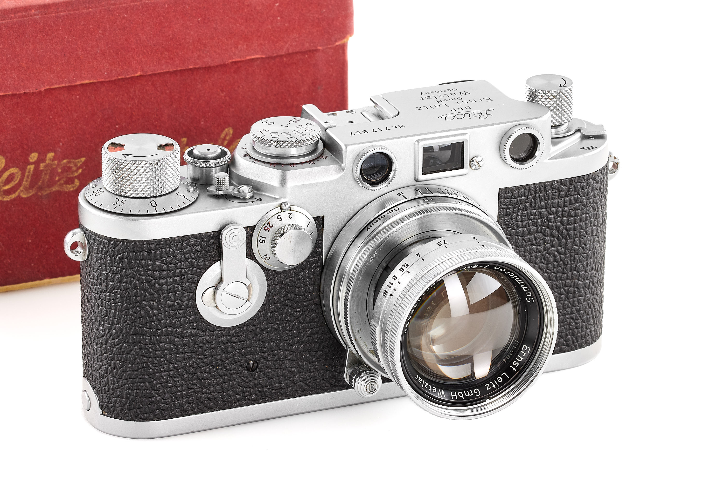 Leica IIIf red scale with Summicron 2/5cm Leica IIIf red scale with Summicron 2/5cm