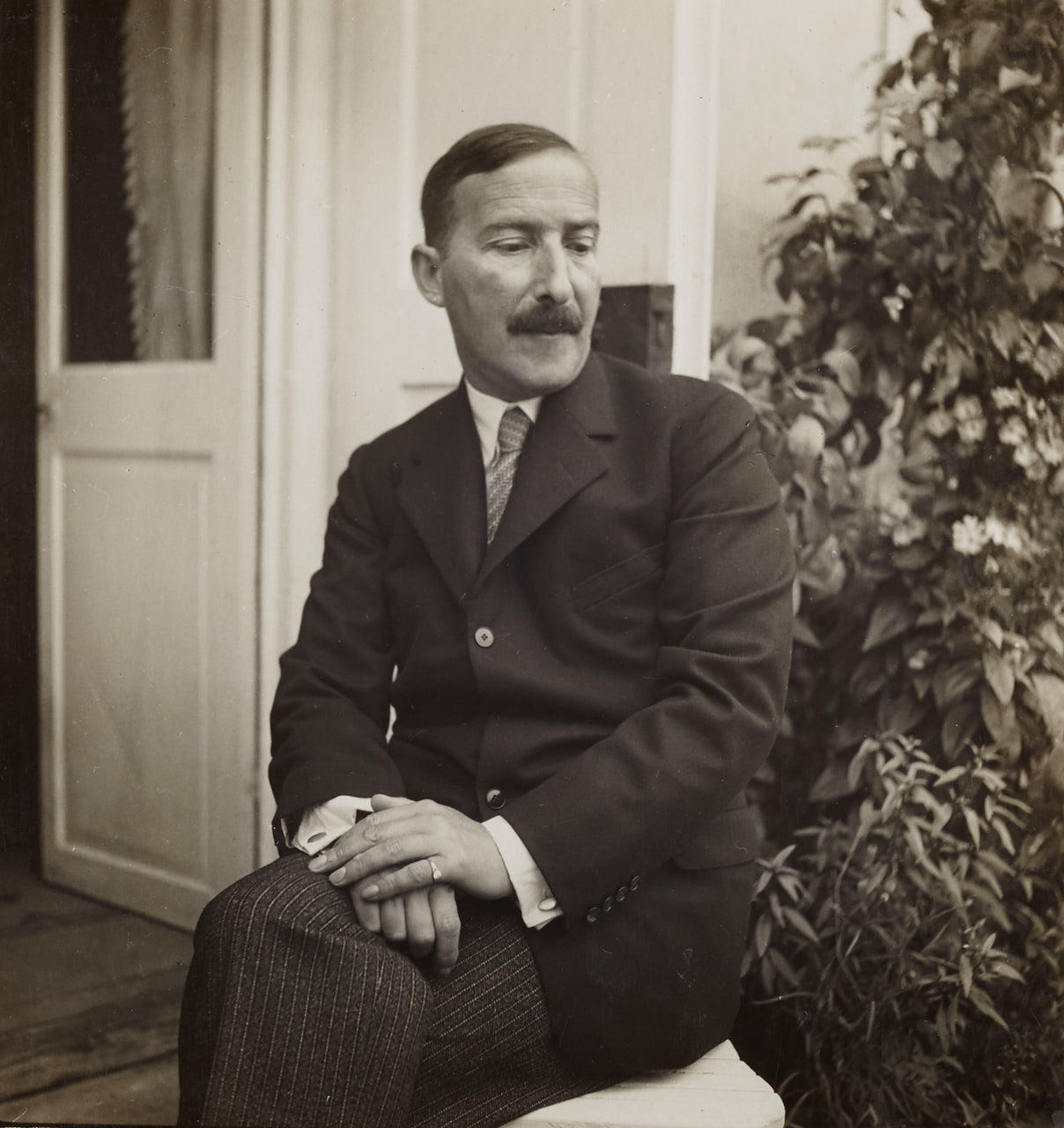 TRUDE FLEISCHMANN (1895–1990) Stefan Zweig, Salzburg c. 1930