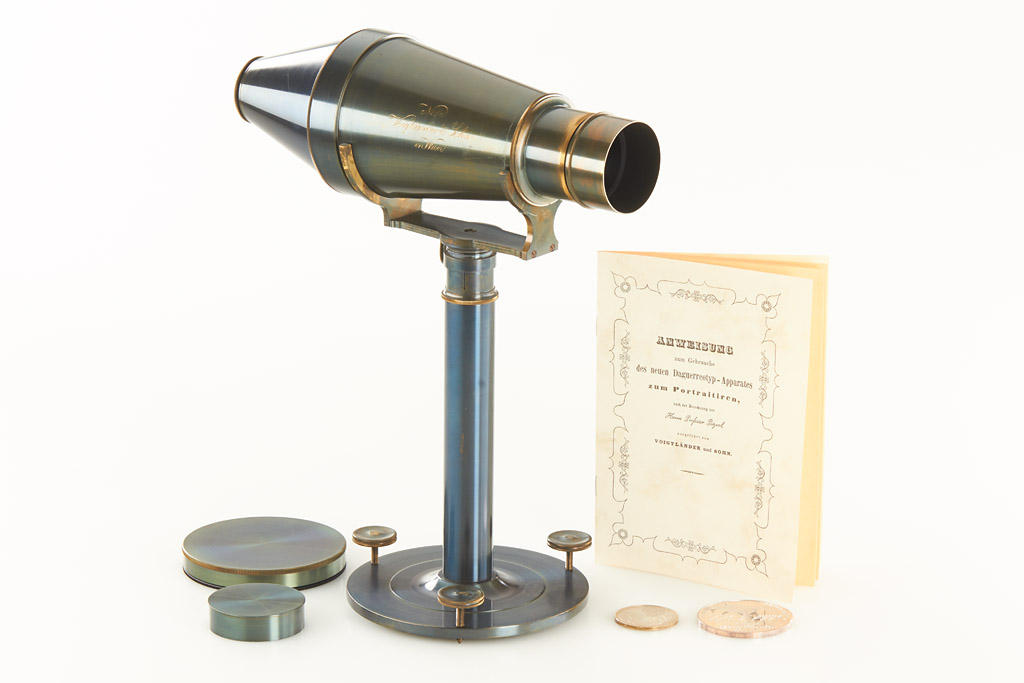 Voigtländer Daguerrotype Camera Replica