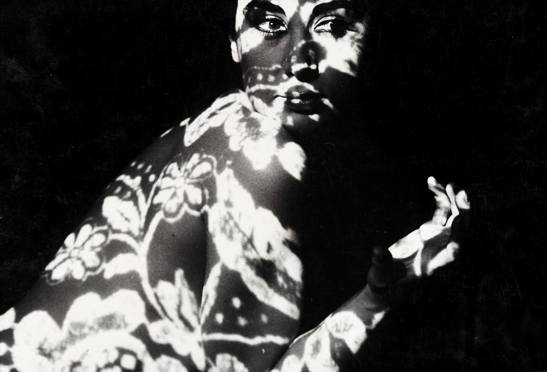 FRANK HORVAT (* 1928) Strip-Tease, Paris late 1950s