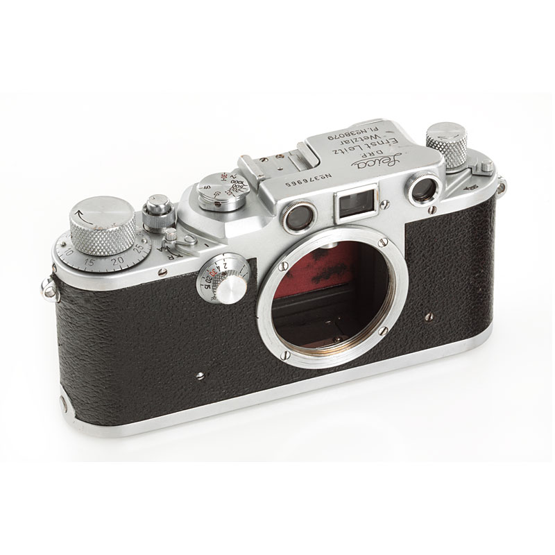 IIIc 'Luftwaffen-Eigentum' IIIc 'Luftwaffen-Eigentum'