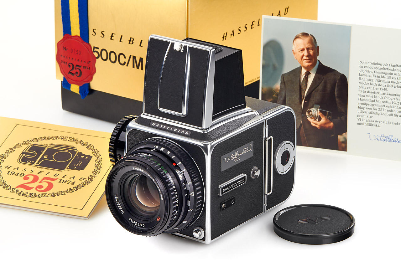 セール　【美品】HASSELBLAD 500CM Classic　OH済み PRICE DOWN—- Hasselblad 500CM Medium Format Camera body