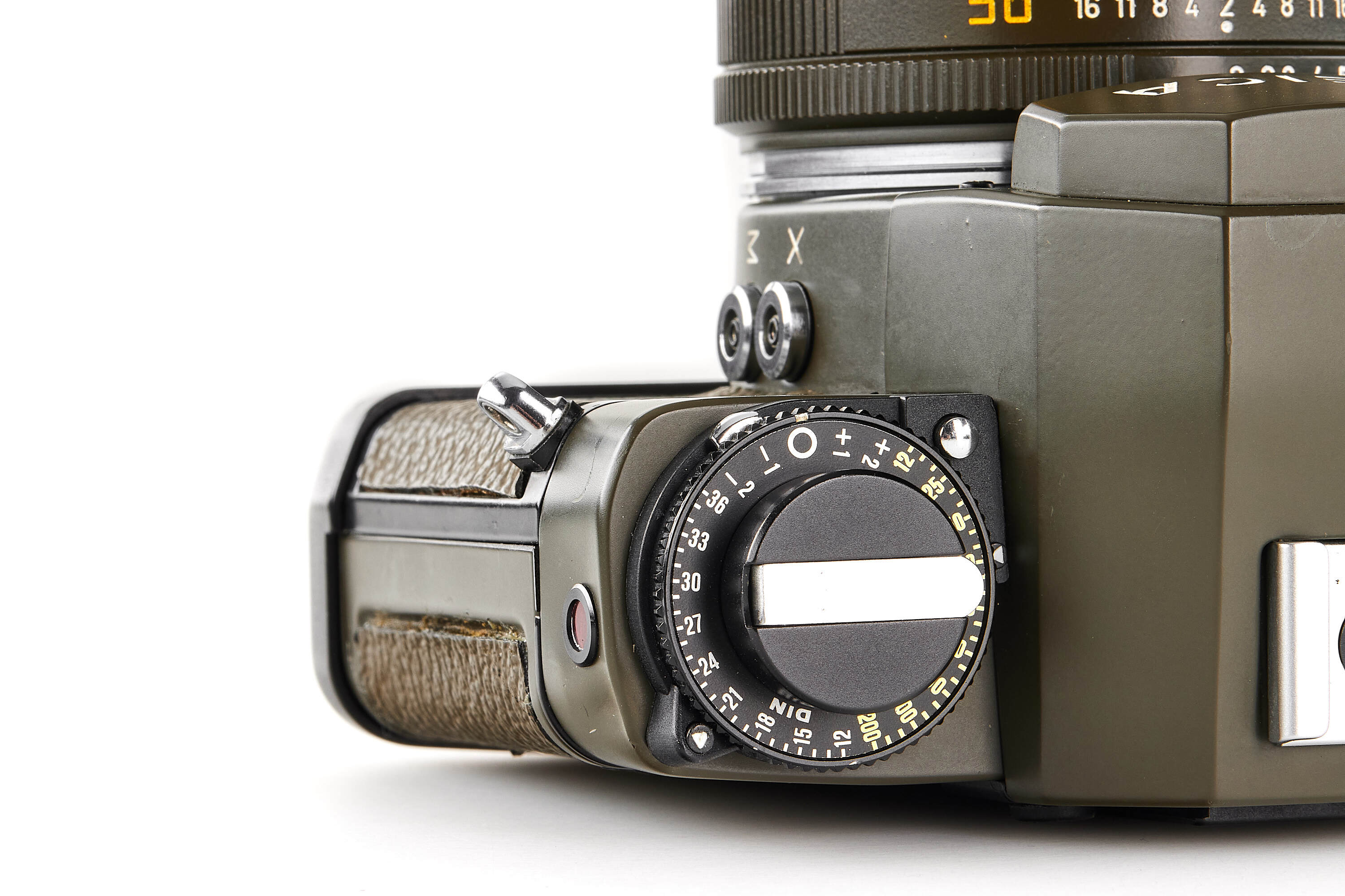 Leica R3 Safari *