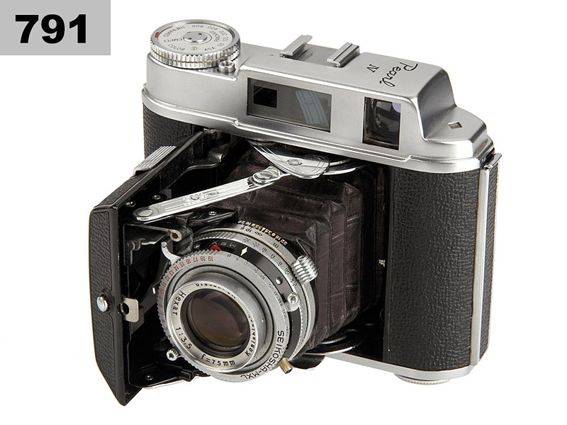 Konishiroko (Konica)  Pearl IV