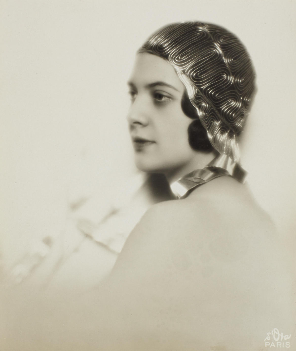 MADAME D'ORA (1881–1963) ‘Toque’ (Haube), Paris late 1920s