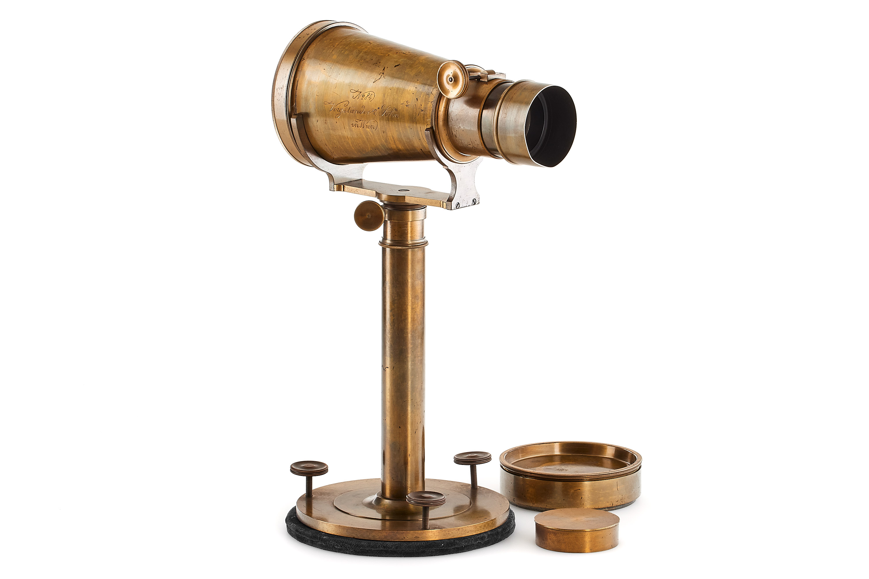 Voigtländer Daguerreotype Camera replica
