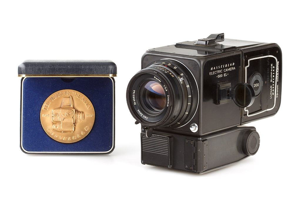 Hasselblad  500 EL NASA 'ELECTRONIC CAMERA'