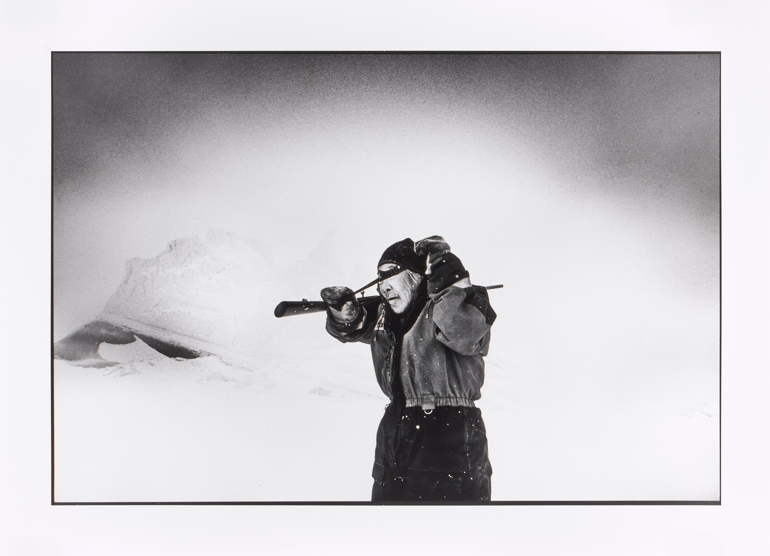 RAGNAR AXELSSON (*1958) - Hunter, Greenland, Cape Hope 2022