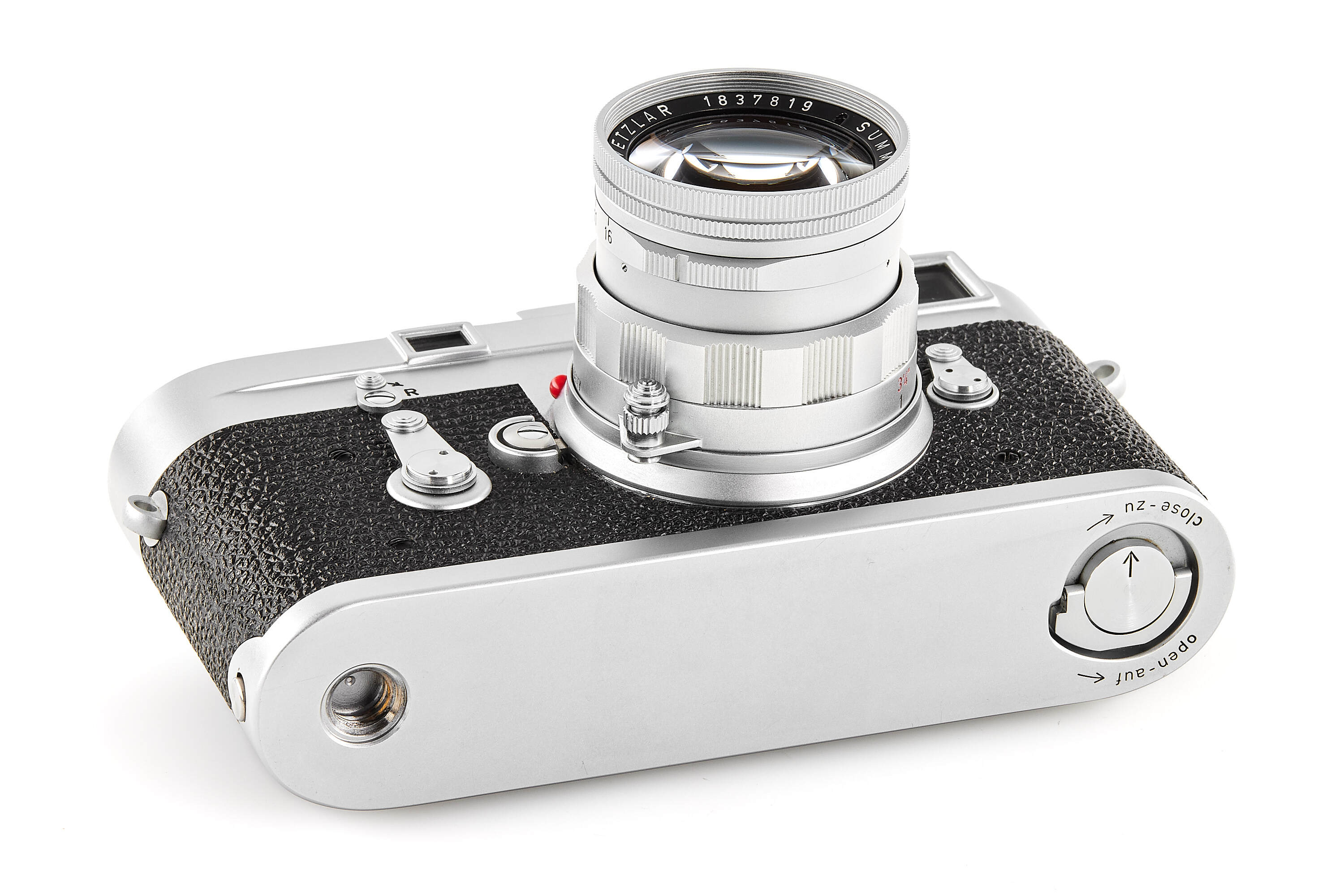 Leica M3 chrome with Summicron 2/50mm