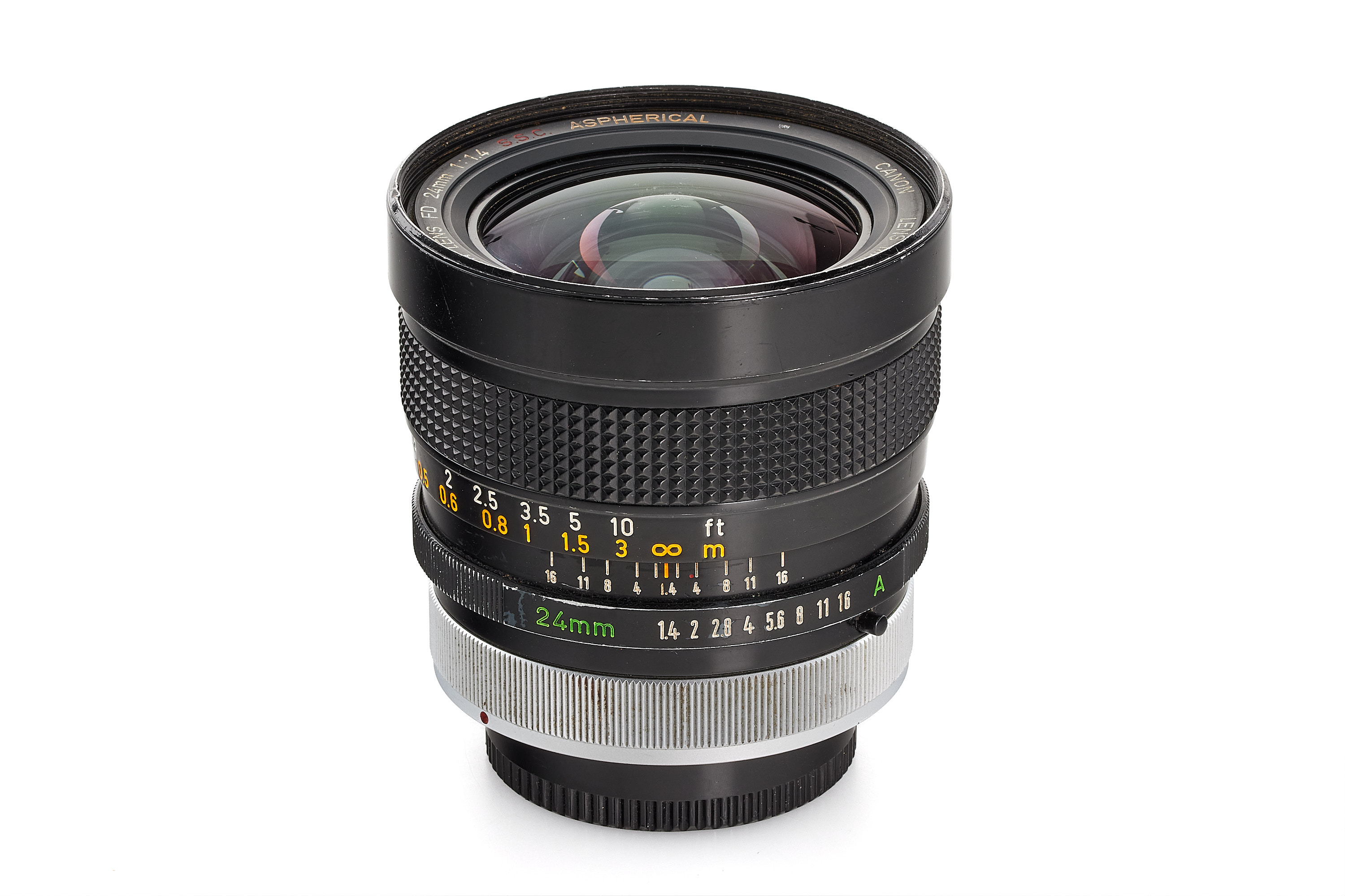 Canon FD 1.4/24mm S.S.C. Aspherical *