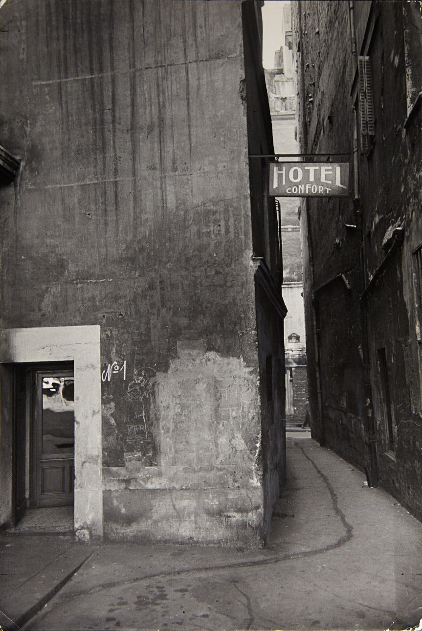 ** HENRI CARTIER-BRESSON (1908–2004) Paris, 1950