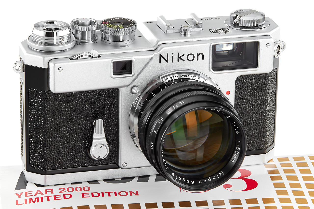 Nikon S3 Year 2000 Limited Edition *