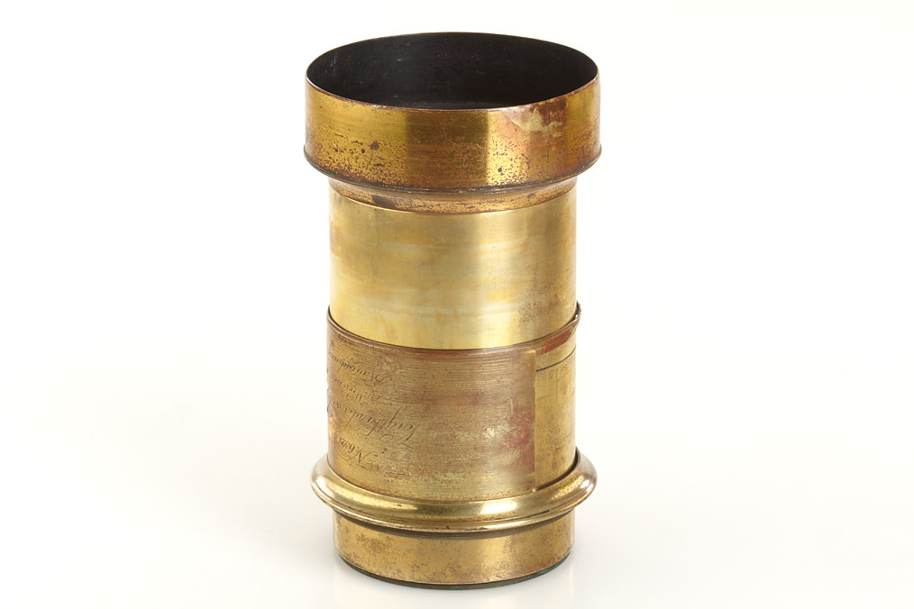 VoigtlÃ¤nder Petzval Lens