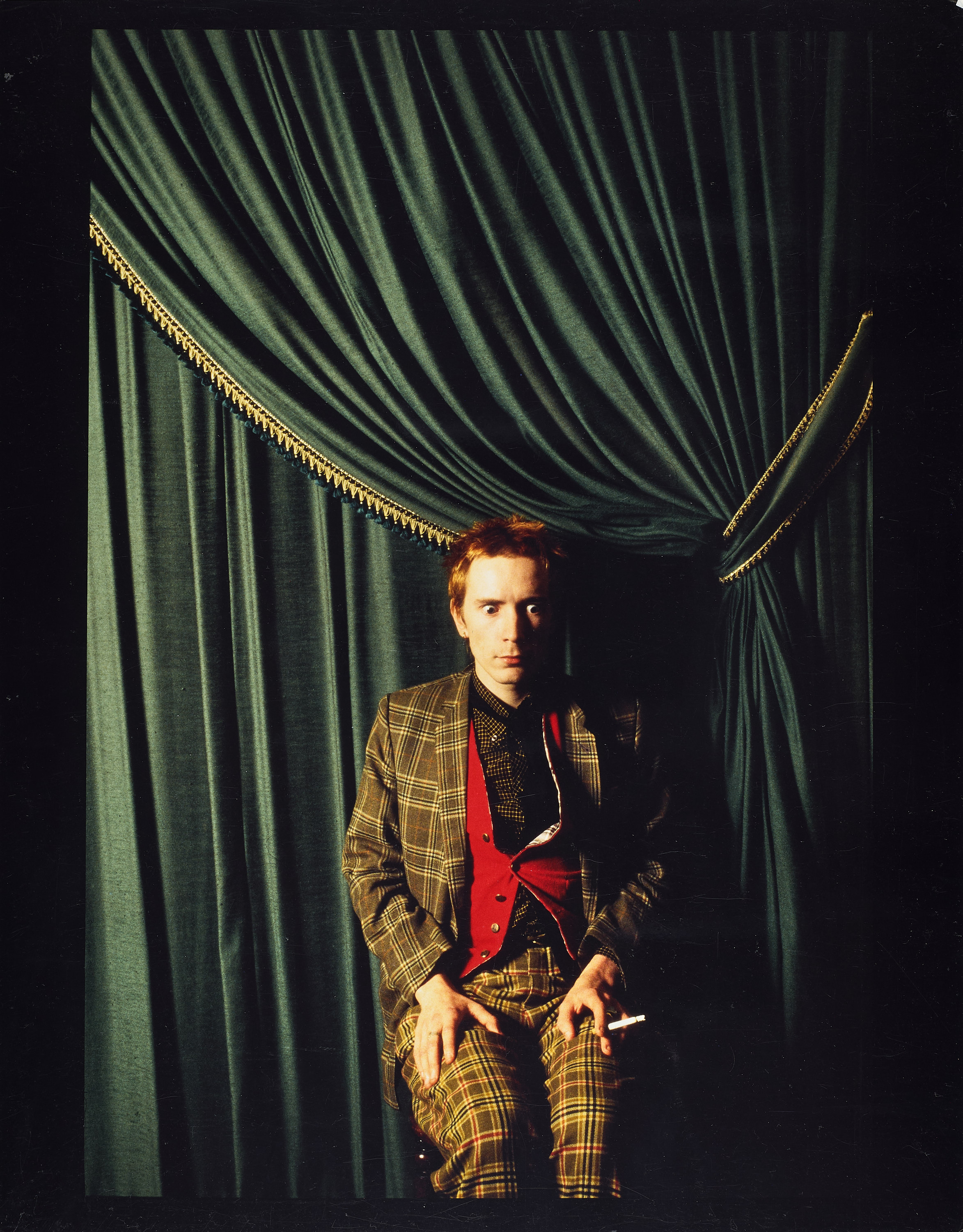SHEILA ROCK (*1952) - Johnny Rotten (Sex Pistols), London 1980