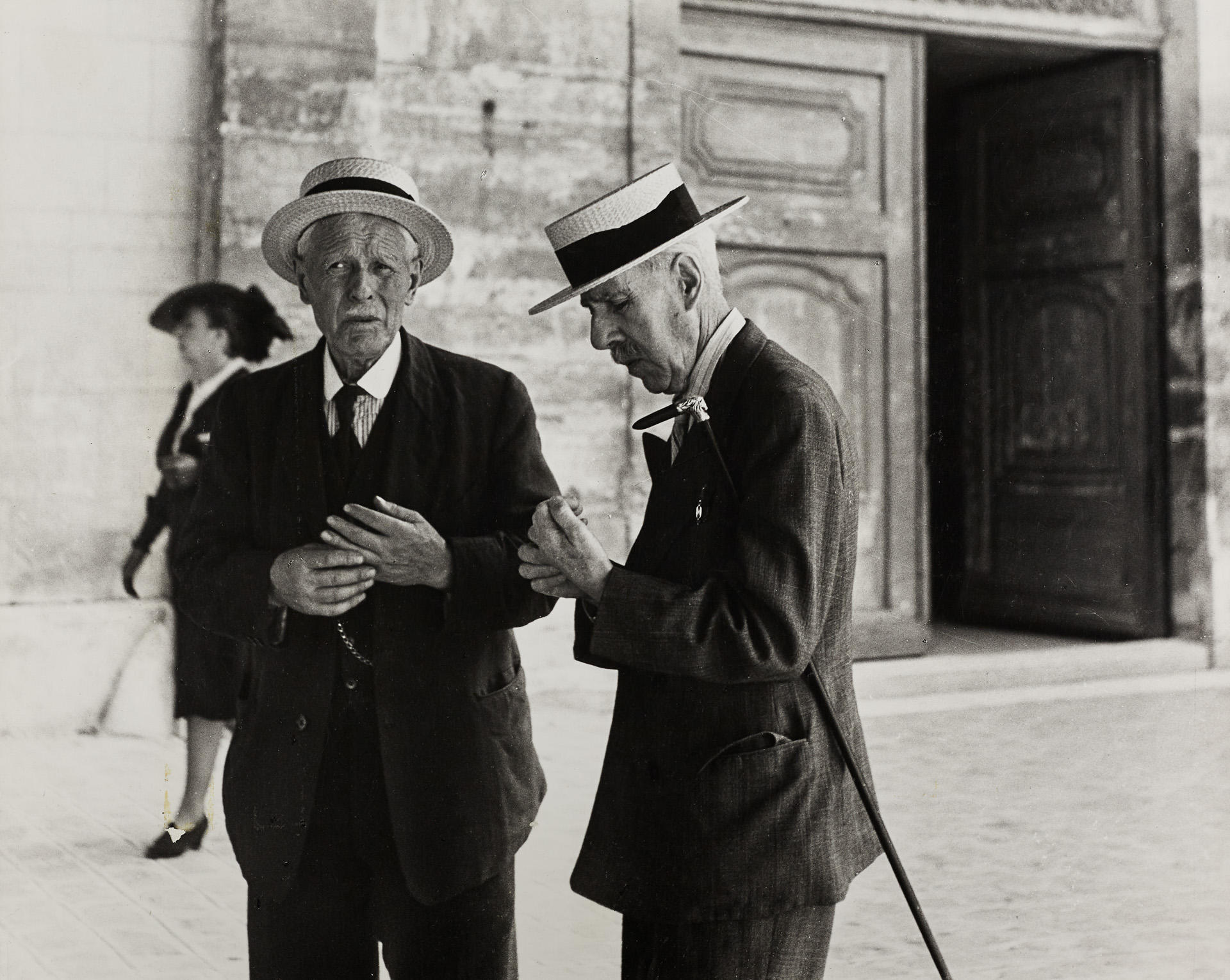 ROBERT DOISNEAU (1912–1994) 'Sortie de la Messe a Sceaux', 1945