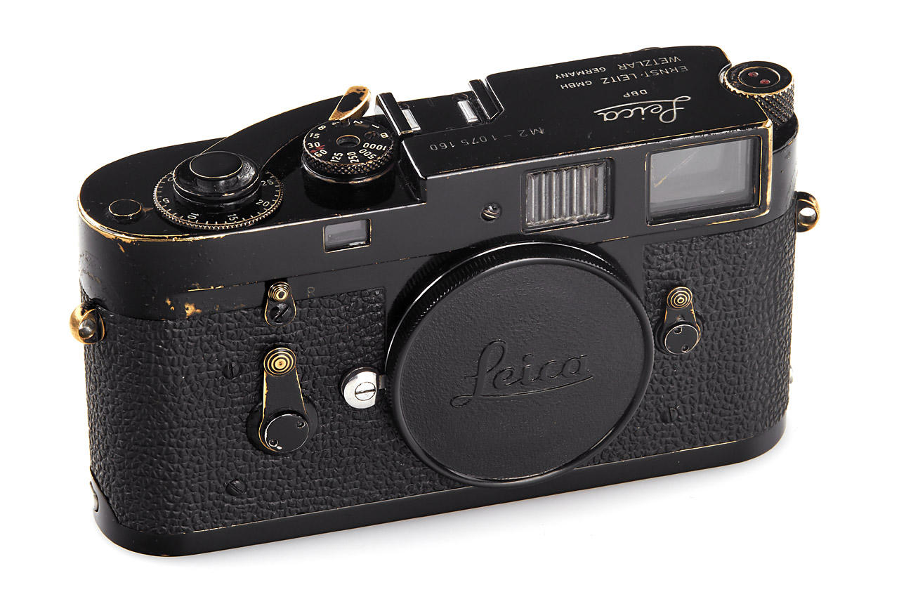 Leica M2 black paint