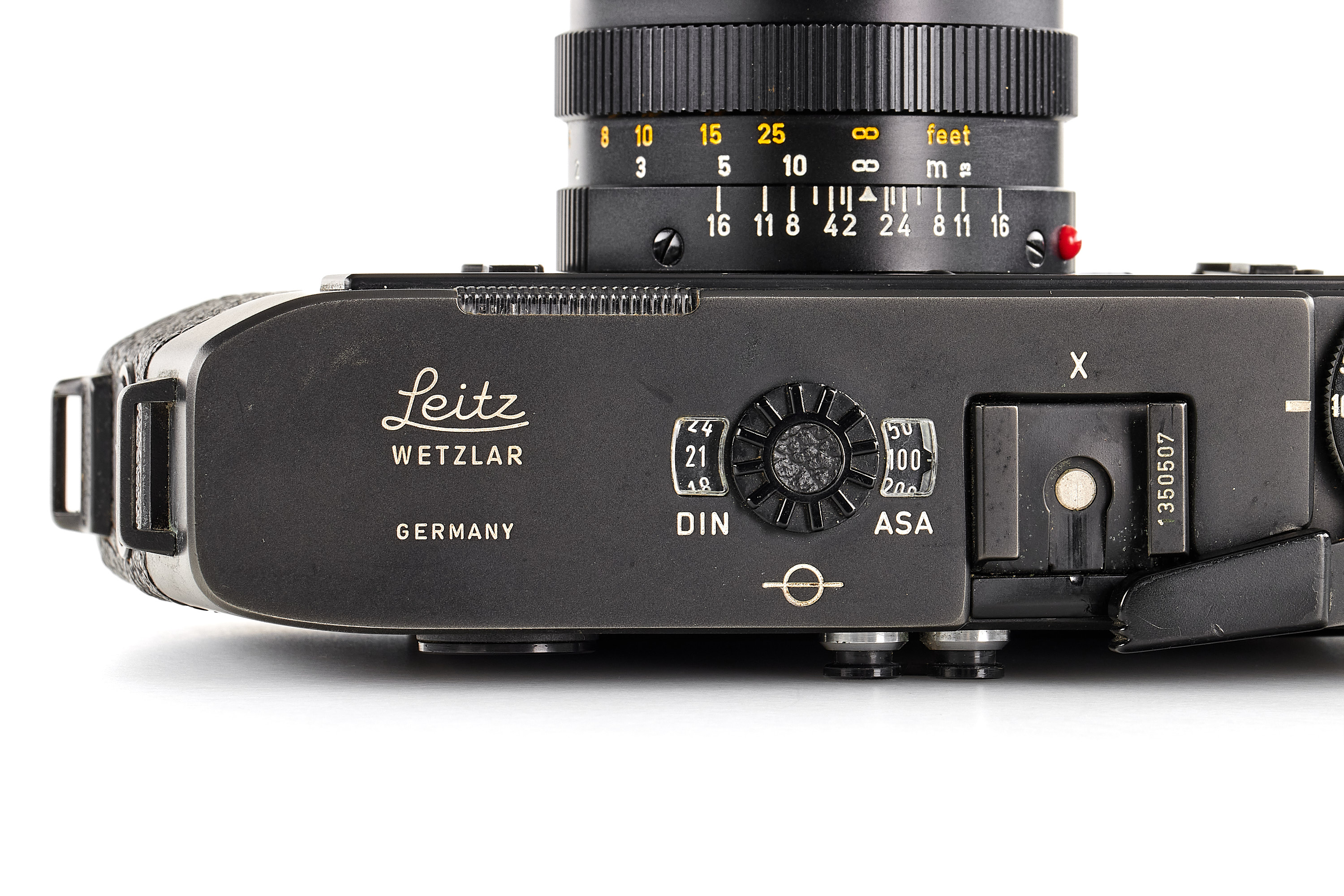 Leica M5 black with Summilux 1.4/50mm