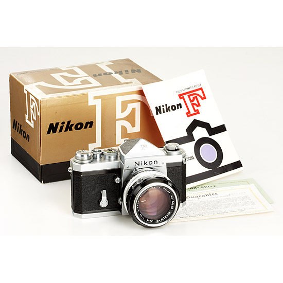 Nikon F Eyelevel chrome