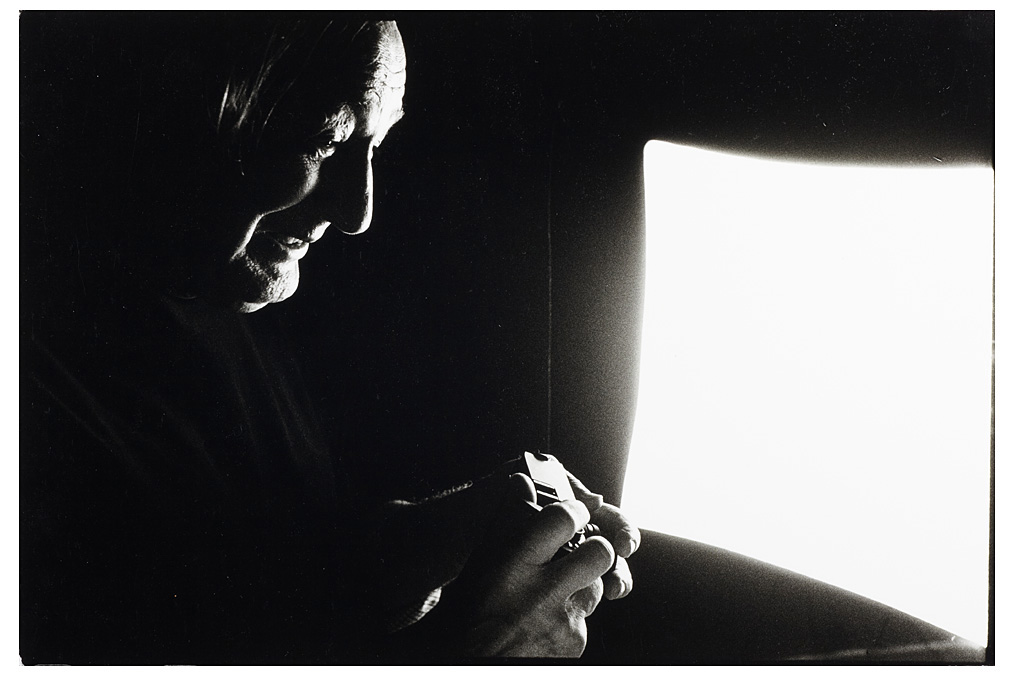 Michael Agel, William Klein  with his Leica