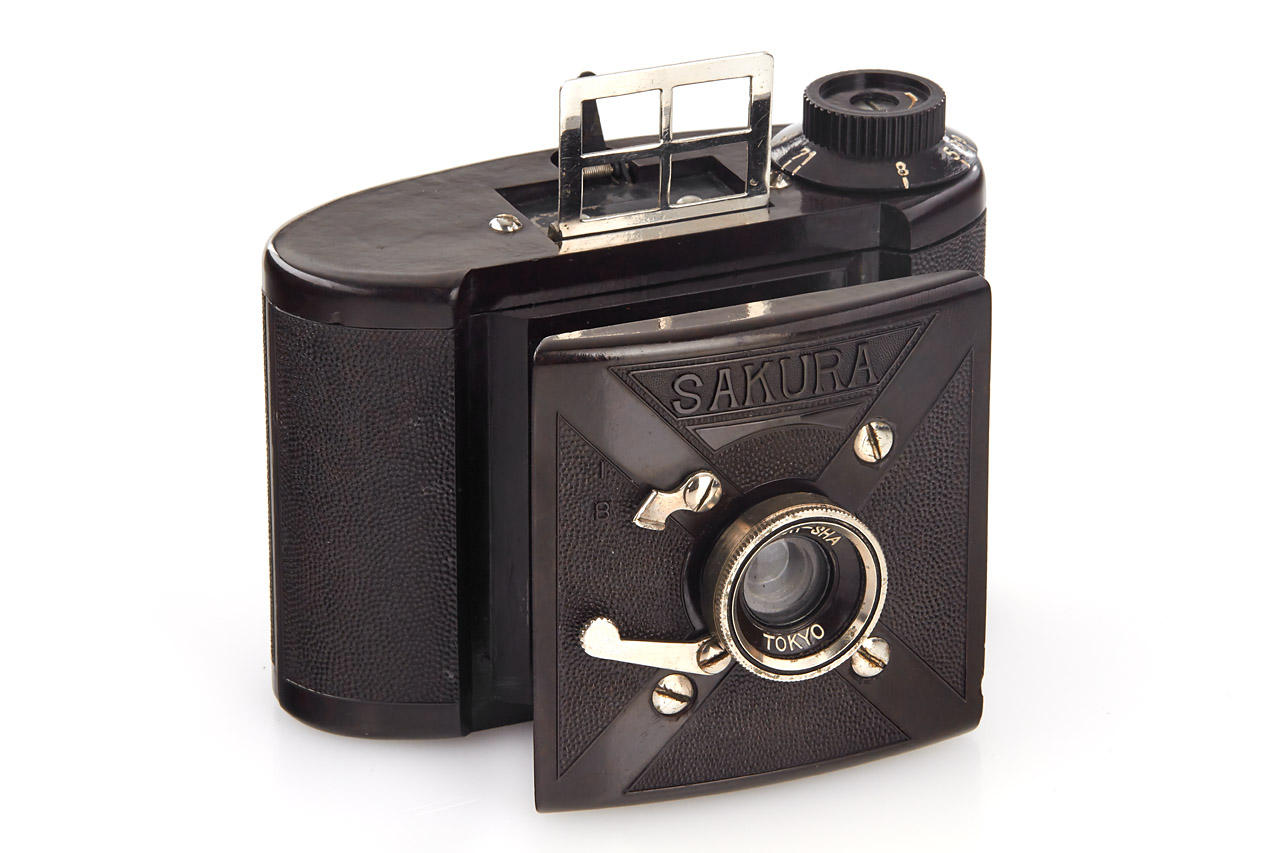 Rokuoh-Sha (Konishiroku) Sakura *