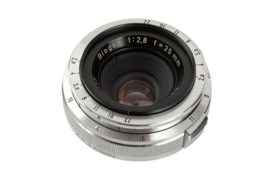 Carl Zeiss  Biogon 2.8/35mm