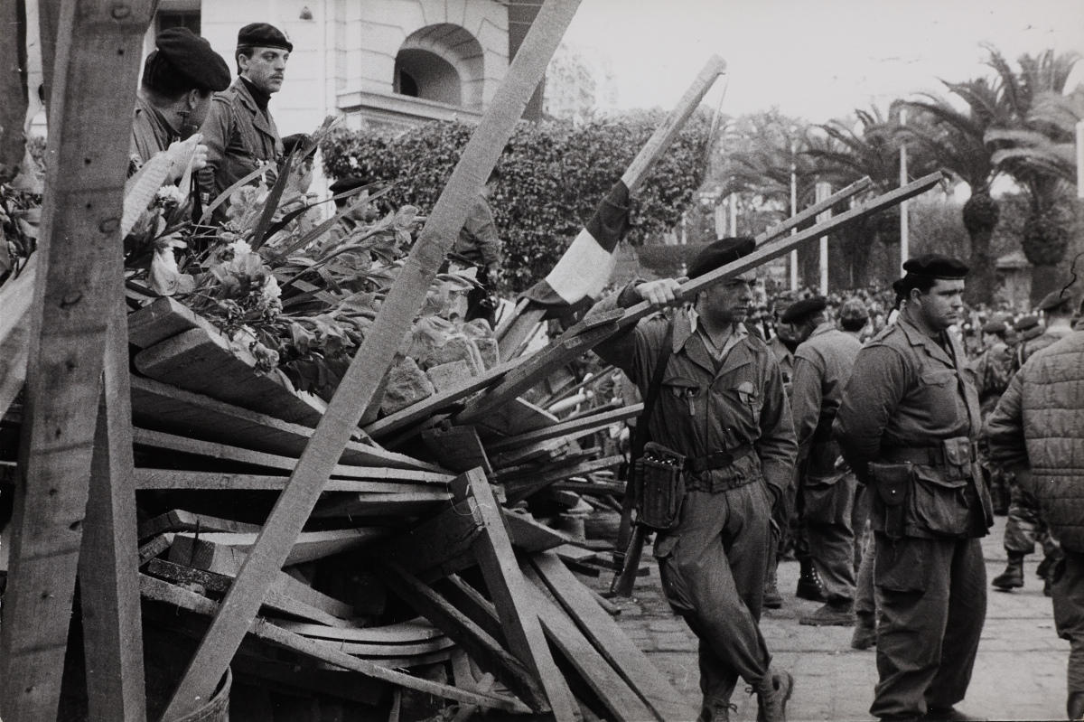 MARC RIBOUD (*1923) Aufstände in Algerien / Uprising in Algeria, January 1960