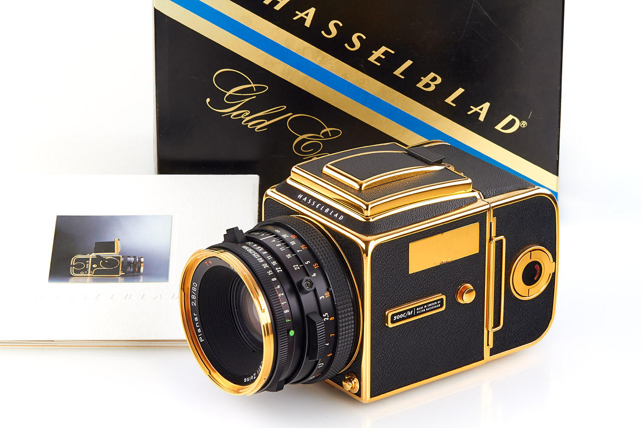 Hasselblad 500 C/M 'Gold Exclusive' *