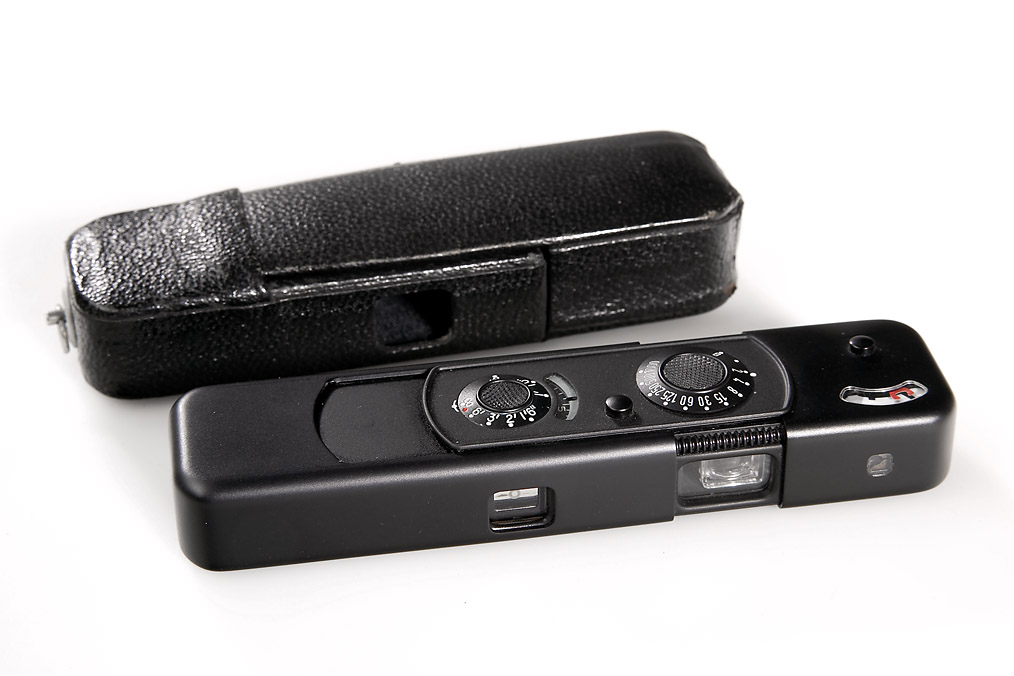 Minox BL Schwarz