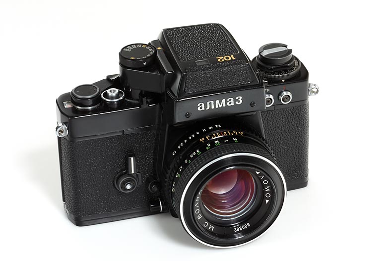 Lomo  Almaz 102