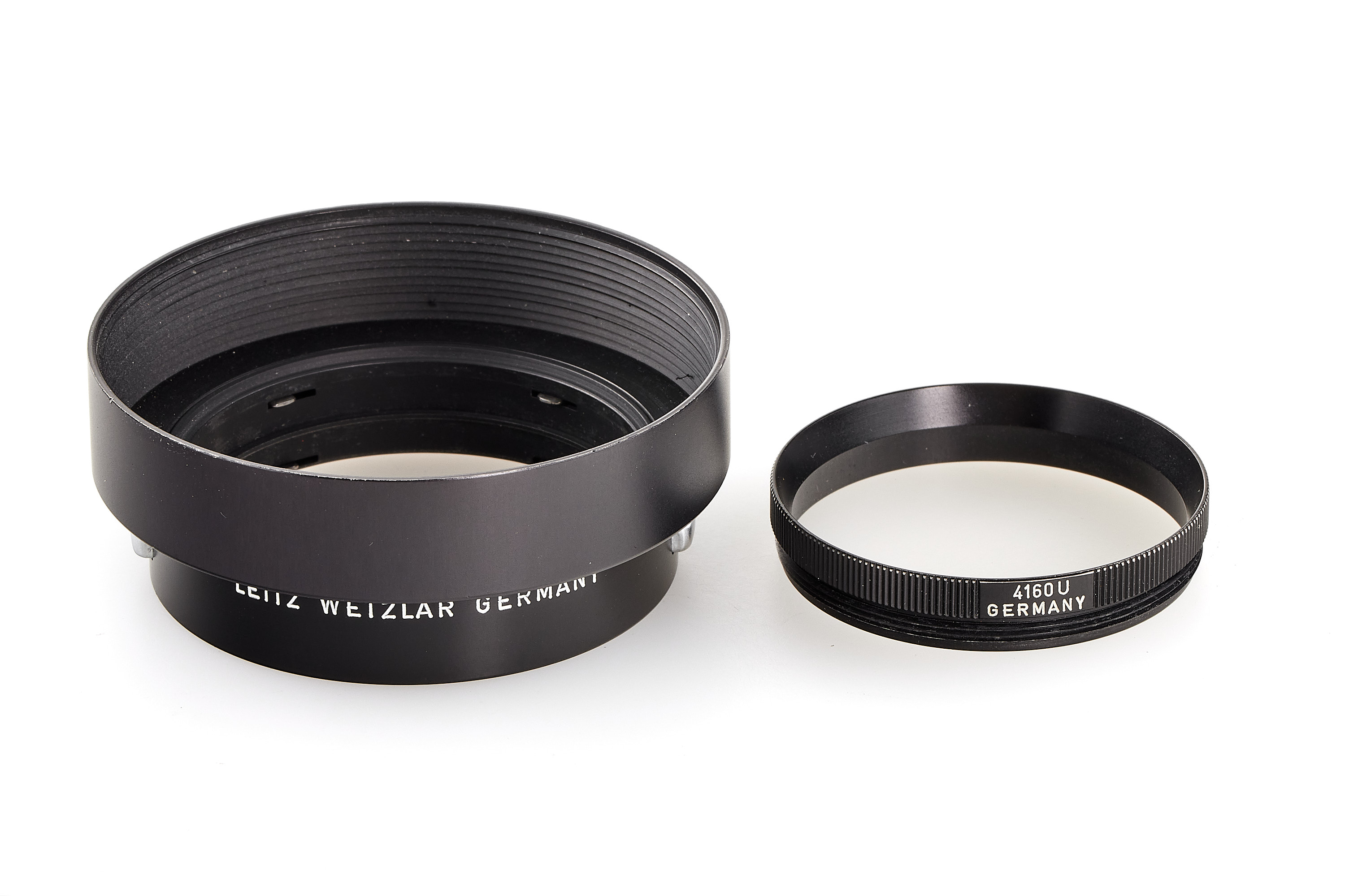 Leicaflex black paint