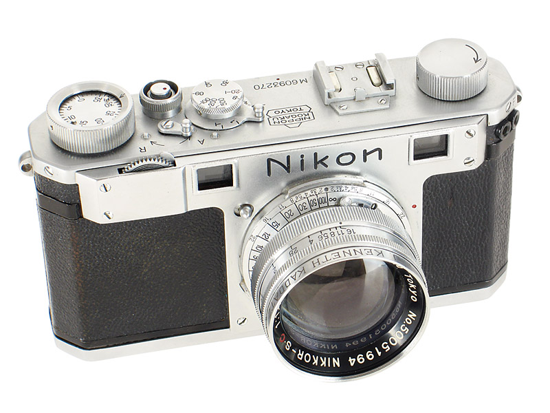 Nikon  M
