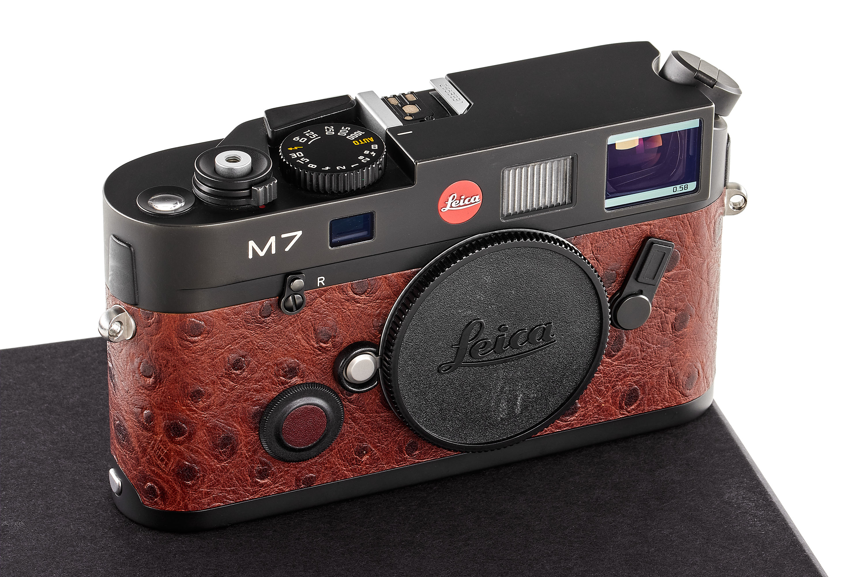 Leica M7 à la carte 10560 ostrich brown leather * Leica M7 à la carte 10560 ostrich brown leather *