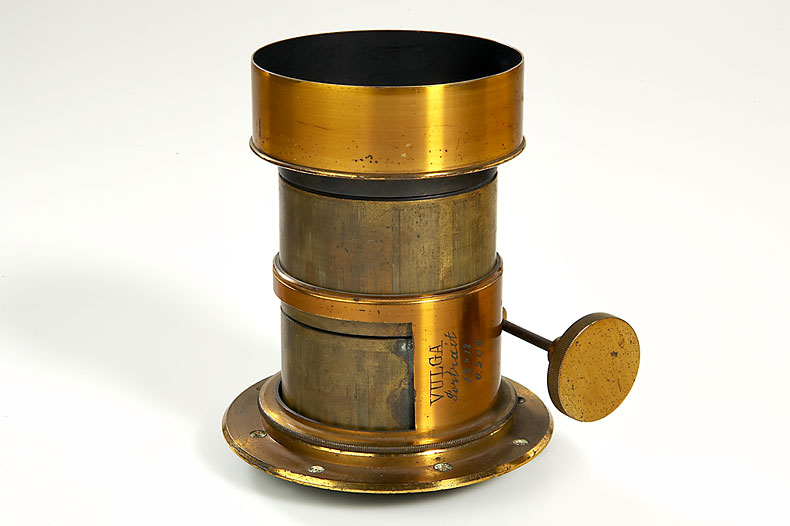 Vulga  Petzval lens